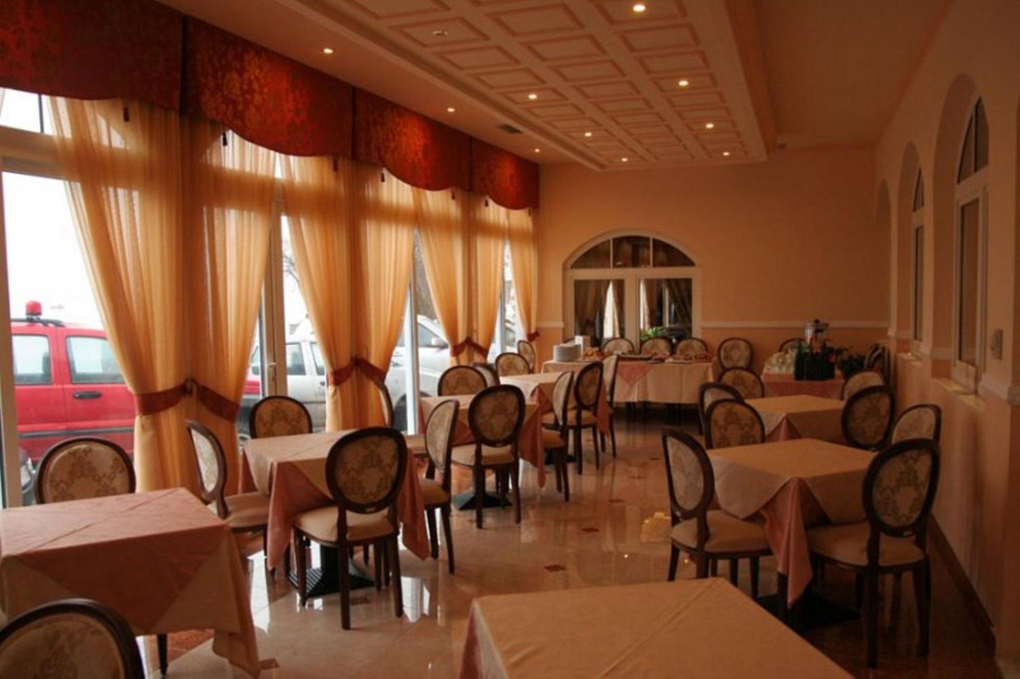 Hotel Kastoria In Kastoria City Екстериор снимка