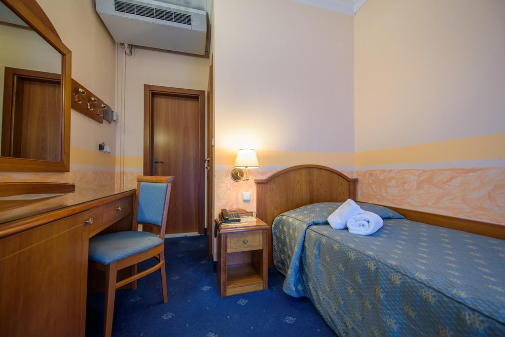 Hotel Kastoria In Kastoria City Екстериор снимка