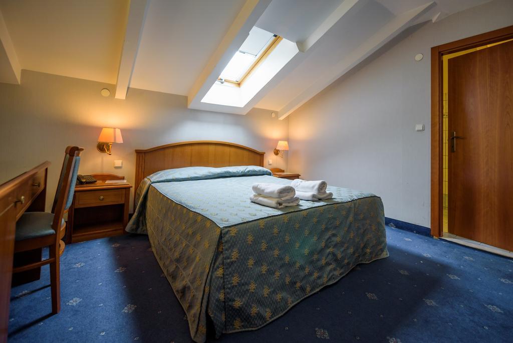 Hotel Kastoria In Kastoria City Екстериор снимка