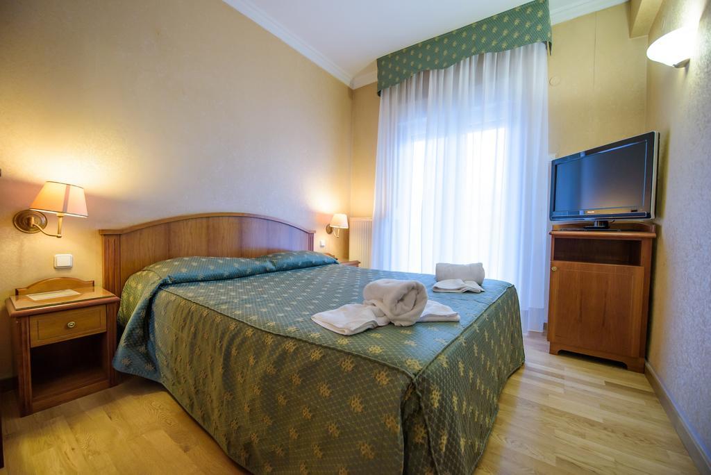Hotel Kastoria In Kastoria City Екстериор снимка