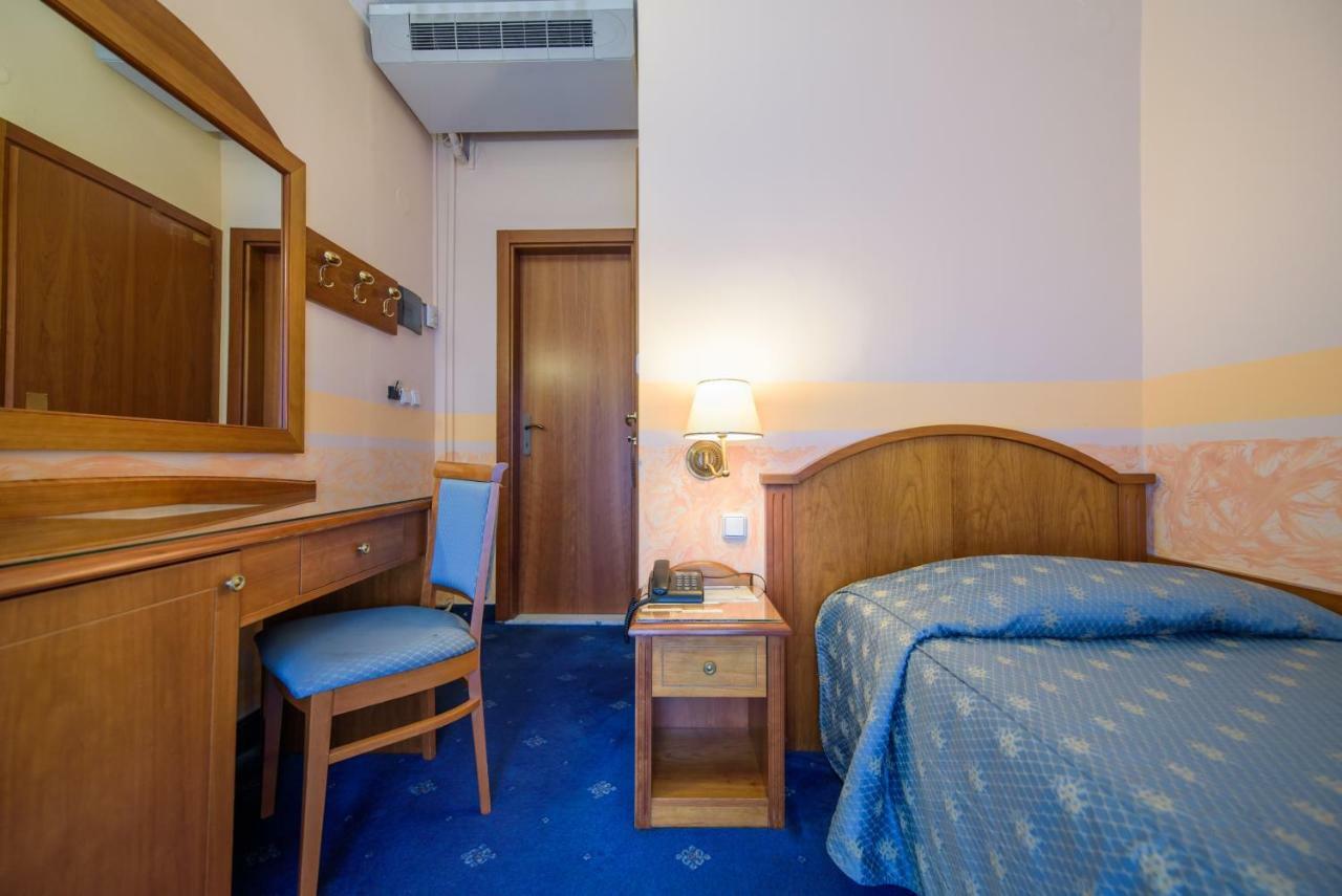 Hotel Kastoria In Kastoria City Екстериор снимка